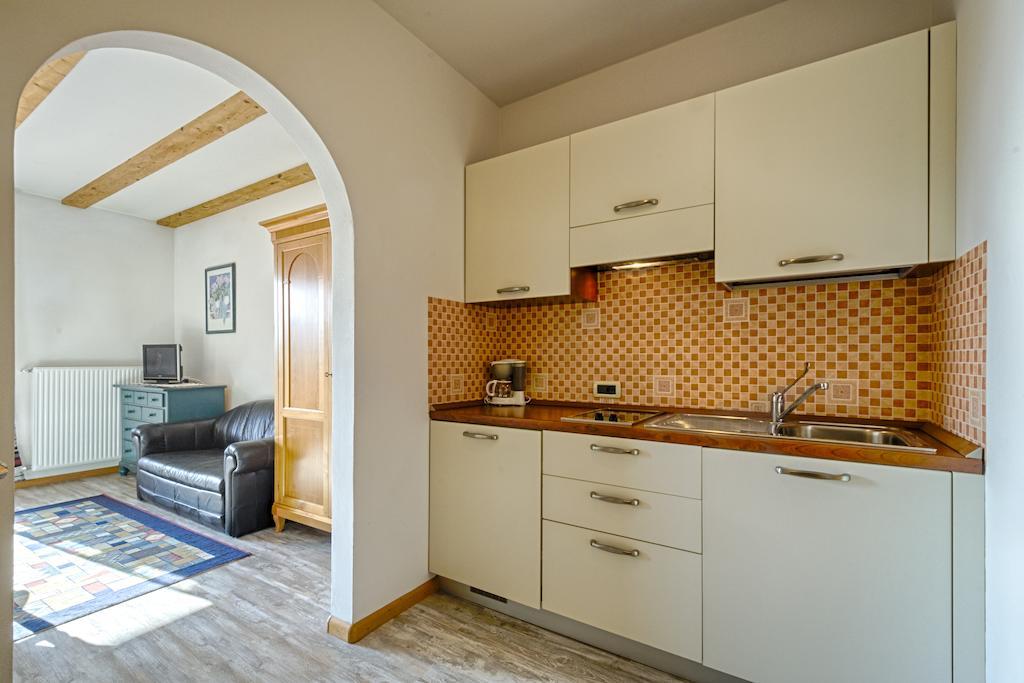 Hotel & Residenz Traubenheim Nalles Ruang foto