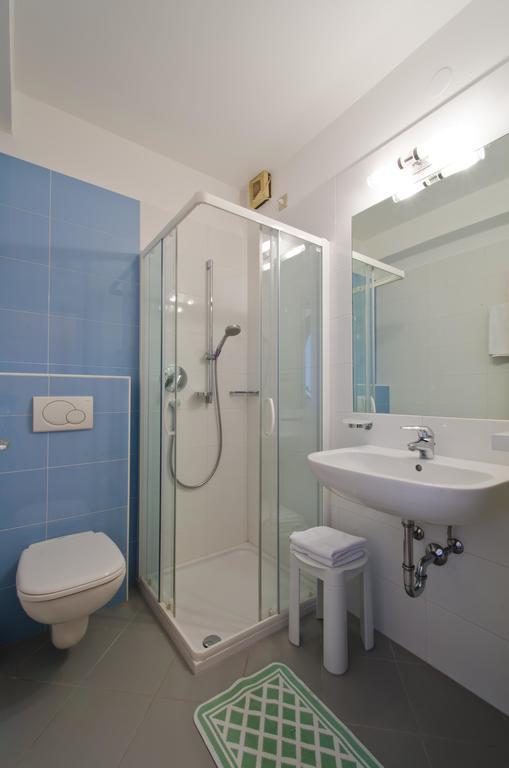 Hotel & Residenz Traubenheim Nalles Ruang foto