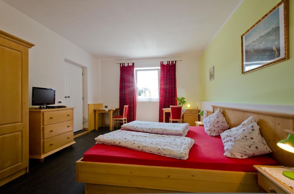 Hotel & Residenz Traubenheim Nalles Ruang foto